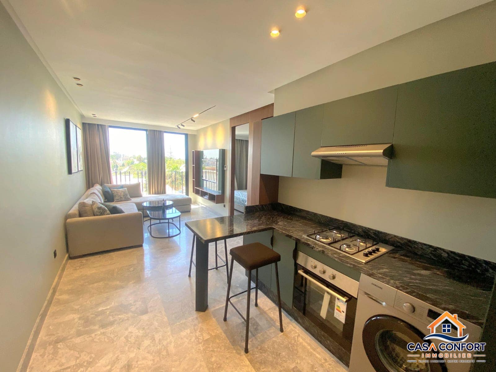 Lire la suite à propos de l’article Très bel appartement en location longue durée meublé à Palmier, Casablanca