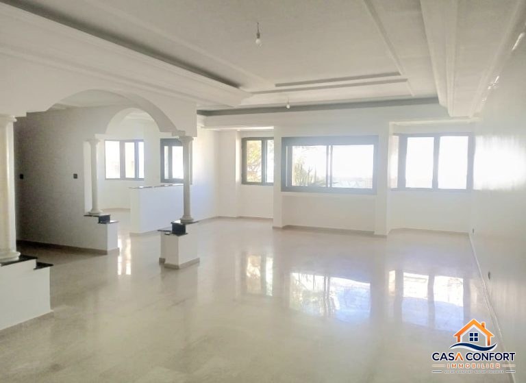 Appartement 4 chambres haut standing à louer vide – Gauthier, Casablanca