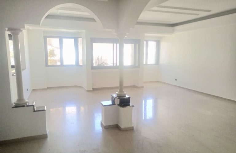 Appartement 4 chambres haut standing à louer vide – Gauthier, Casablanca