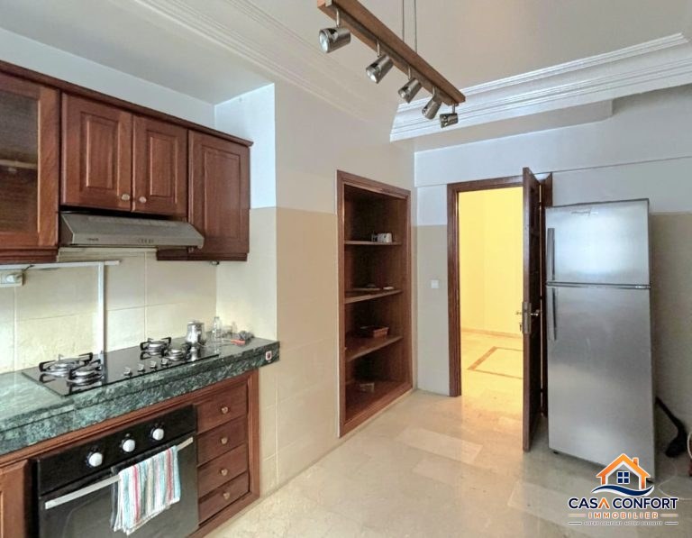 Location appartement meublé de 130 m² en résidence fermée