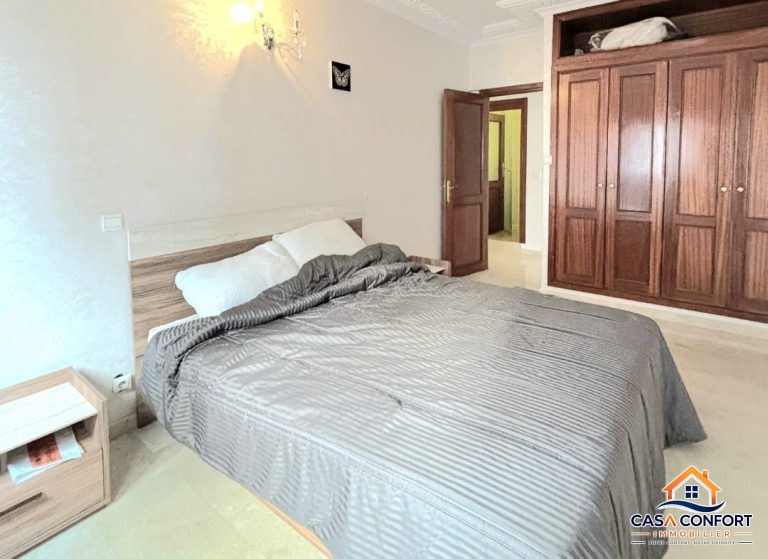 Location appartement meublé de 130 m² en résidence fermée