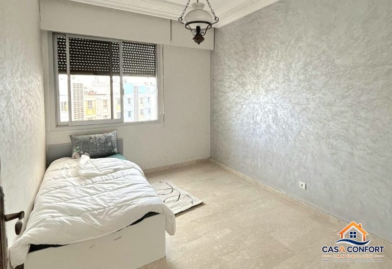 Location appartement meublé de 130 m² en résidence fermée