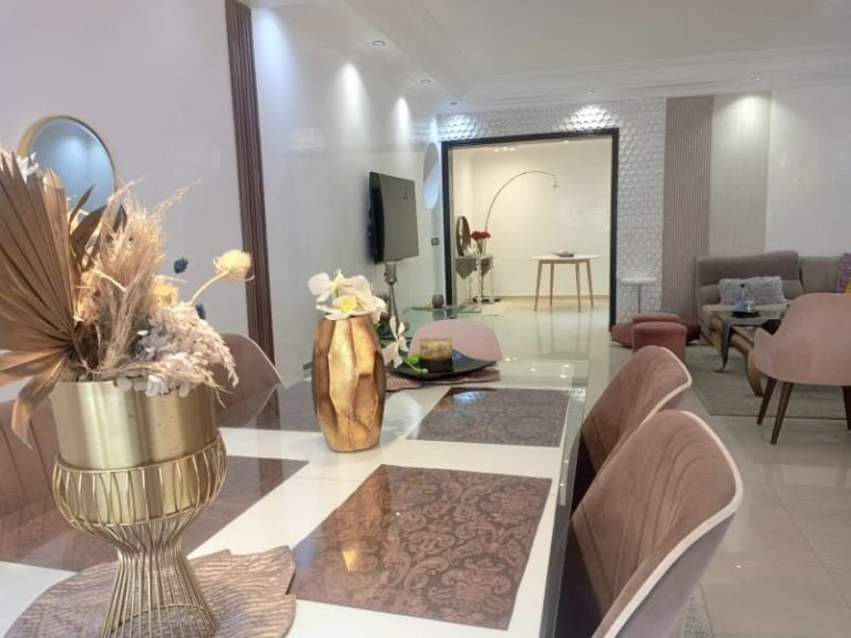Appartement de 200 m² à Louer Meublé – Longue Durée au Quartier CIL, Casablanca