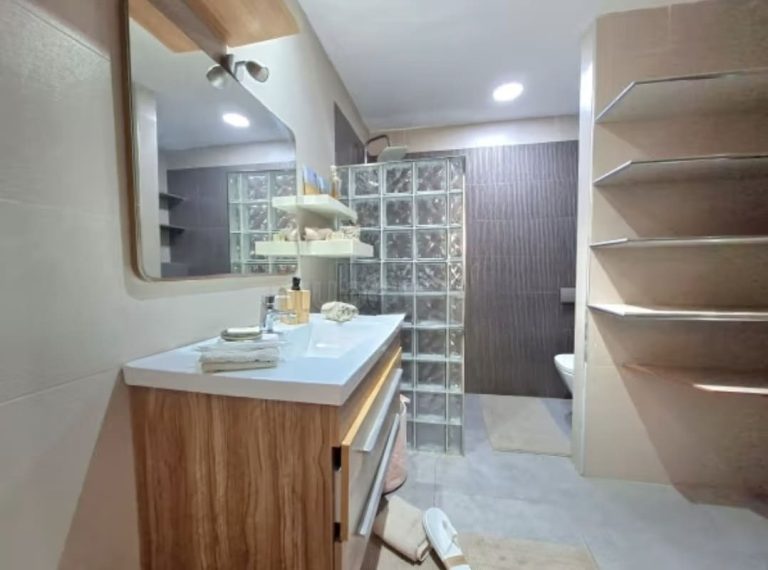 Appartement de 200 m² à Louer Meublé – Longue Durée au Quartier CIL, Casablanca