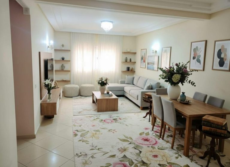 Appartement vide de 98 m² à louer – Longue durée à Mers Sultan, Casablanca