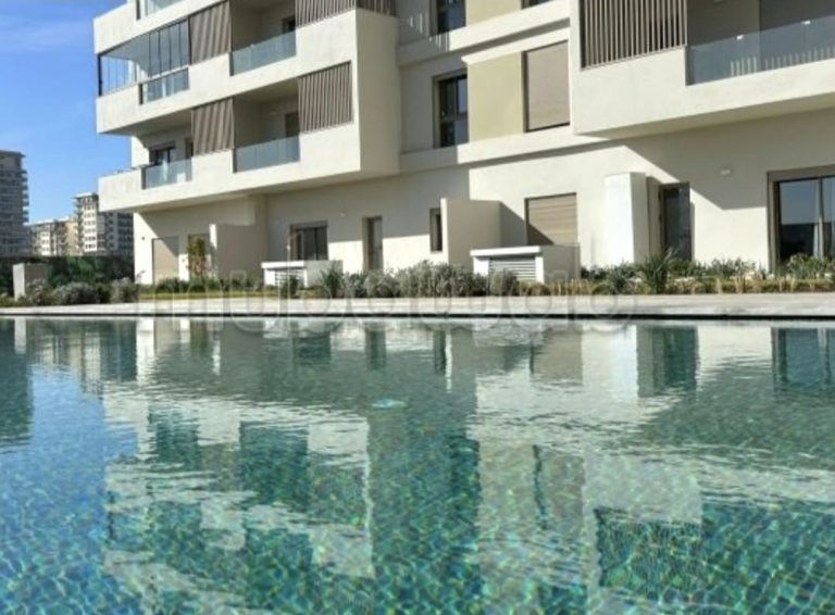 Appartement neuf haut standing de 154 m² en résidence fermée avec piscine à louer – Zenata
