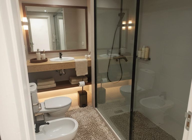 Appartement vide de standing à louer à Gauthier – Location longue durée à Casablanca