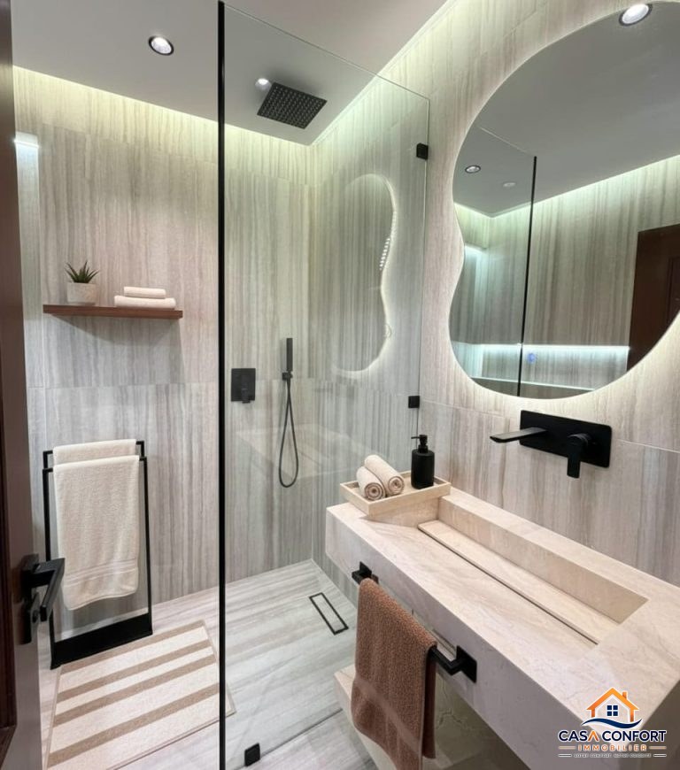 Location appartement 3 chambres vide de 130 m² Racine à Casablanca