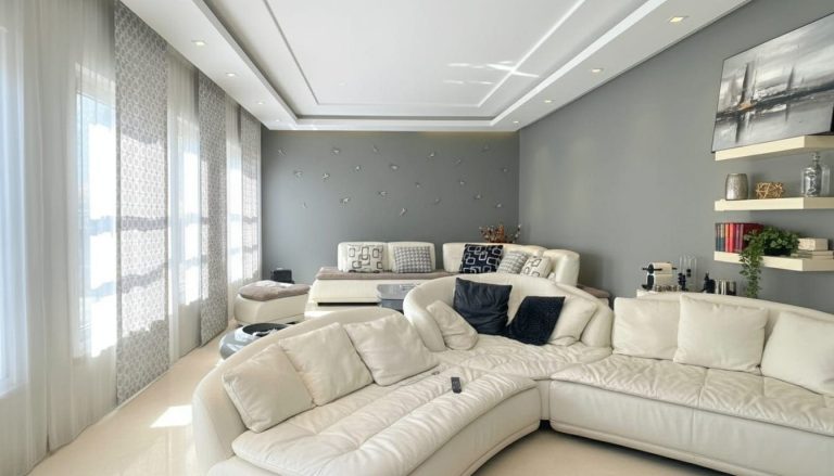 Appartement 3 chambres meublé très haut standing de 220 m² à louer à Gauthier – Casablanca