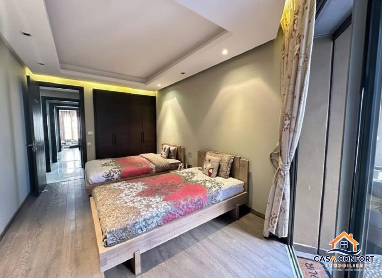 Appartement 3 chambres meublé très haut standing de 220 m² à louer à Gauthier – Casablanca
