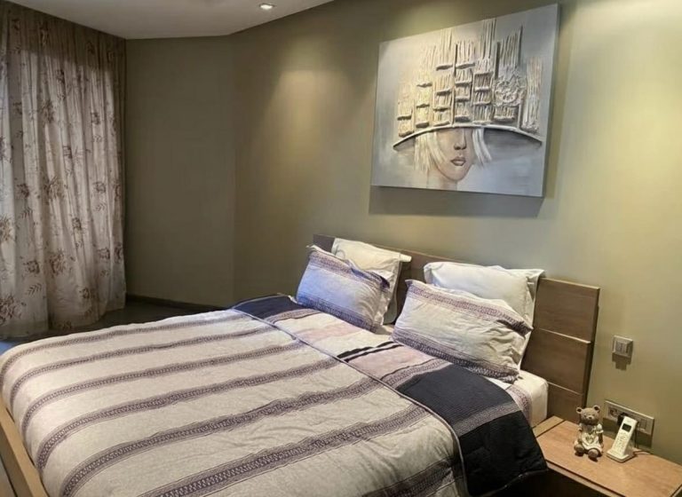 Appartement 3 chambres meublé très haut standing de 220 m² à louer à Gauthier – Casablanca