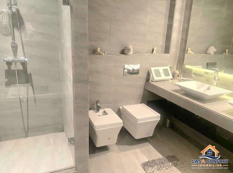 Appartement 3 chambres meublé très haut standing de 220 m² à louer à Gauthier – Casablanca