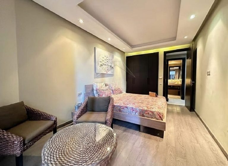 Appartement 3 chambres meublé très haut standing de 220 m² à louer à Gauthier – Casablanca