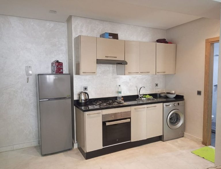 Studio meublé haut standing de 50 m² à louer longue durée à Maârif – Casablanca