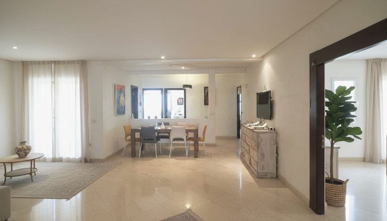 Appartement meublé haut standing de 165 m² à louer à Gauthier à Casablanca