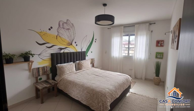Appartement meublé haut standing de 165 m² à louer à Gauthier à Casablanca