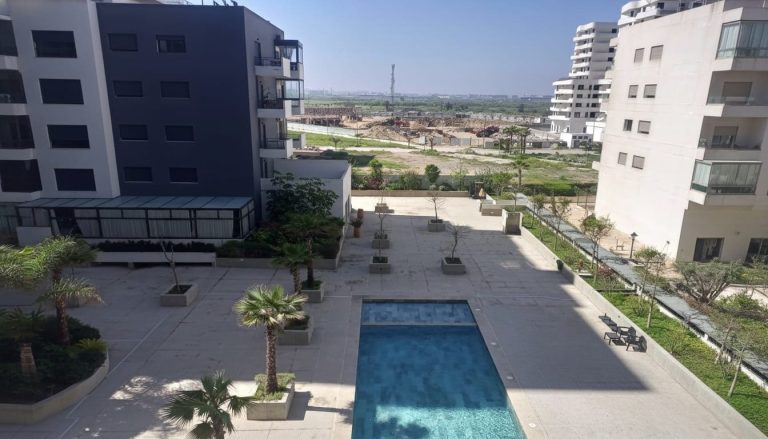 Appartement meublé de standing avec vue mer à louer à Zenata – Résidence avec piscine