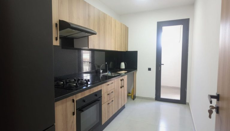 Appartement meublé de standing avec vue mer à louer à Zenata – Résidence avec piscine