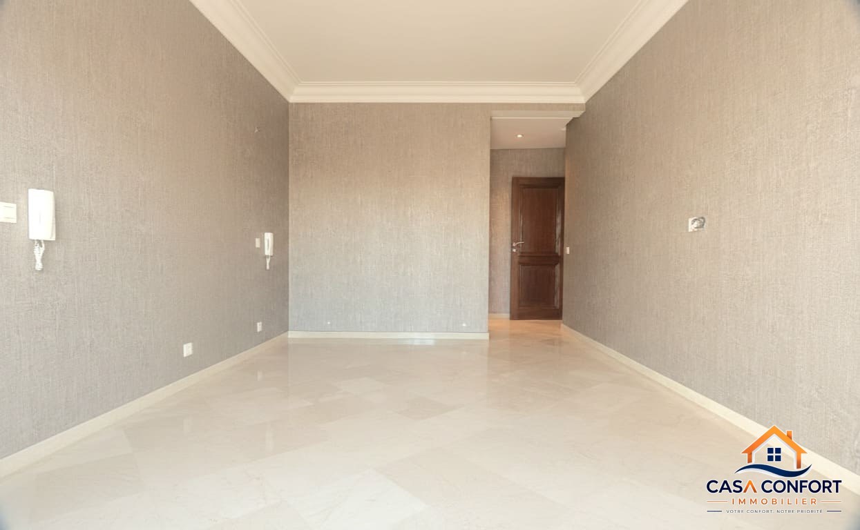 Lire la suite à propos de l’article Appartement haut standing de 154 m² sans vis-à-vis à louer – Val Fleuri, Casablanca