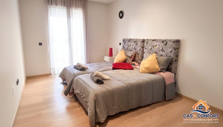 Appartement meublé avec terrasse à louer à Racine – 91 m² de confort au cœur de Casablanca