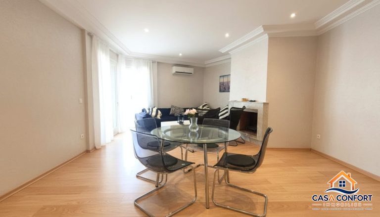 Appartement meublé avec terrasse à louer à Racine – 91 m² de confort au cœur de Casablanca