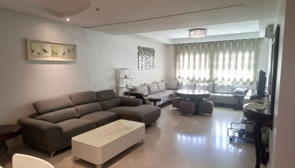 Appartement meublé 2 chambres meublé de 100 m² à louer à Ghandi – Casablanca