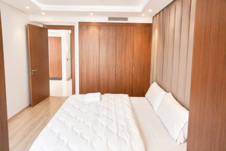 Studio neuf meublé de 64 m² avec terrasse à louer – Les Princesses, Casablanca