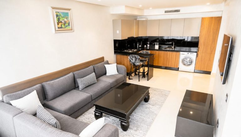 Studio neuf meublé de 64 m² avec terrasse à louer – Les Princesses, Casablanca
