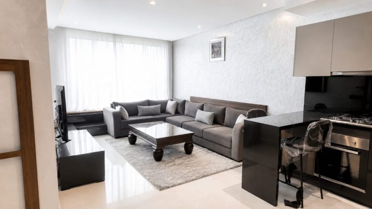 Studio neuf meublé de 64 m² avec terrasse à louer – Les Princesses, Casablanca