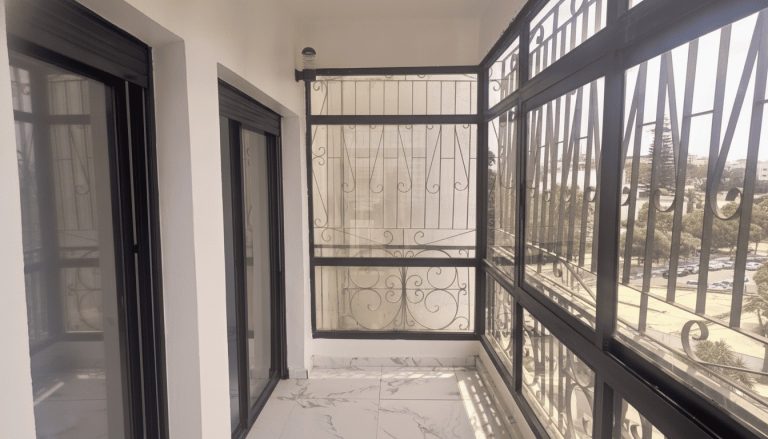 Location longue durée appartement 108 m² – 3 chambres – Les Hôpitaux, Casablanca