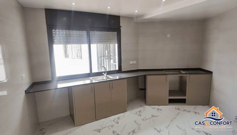 Location longue durée appartement 108 m² – 3 chambres – Les Hôpitaux, Casablanca