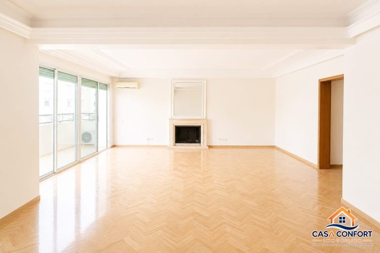 Location appartement vide 180 m² haut standing à Gauthier – Casablanca