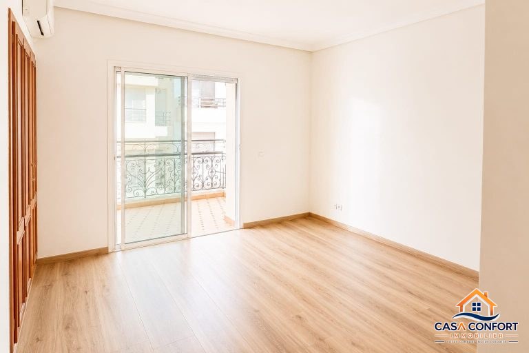 Location appartement vide 180 m² haut standing à Gauthier – Casablanca