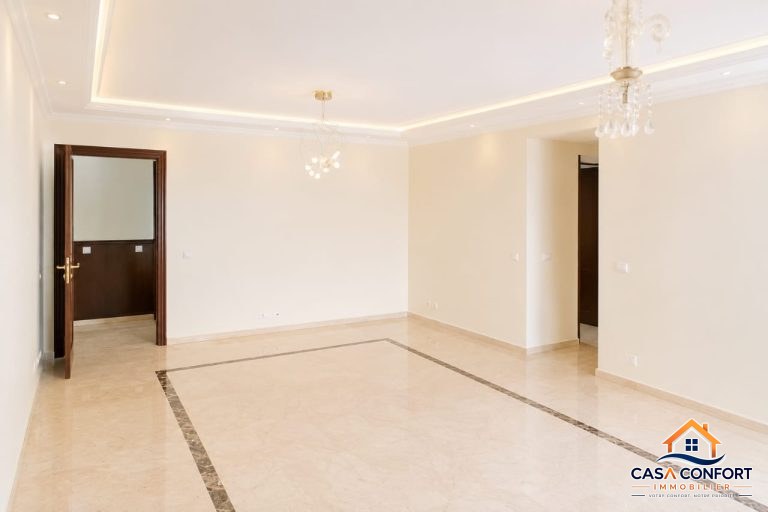 Appartement 2 chambres vide de 97 m² avec terrasse à louer à Val Fleuri à Casablanca