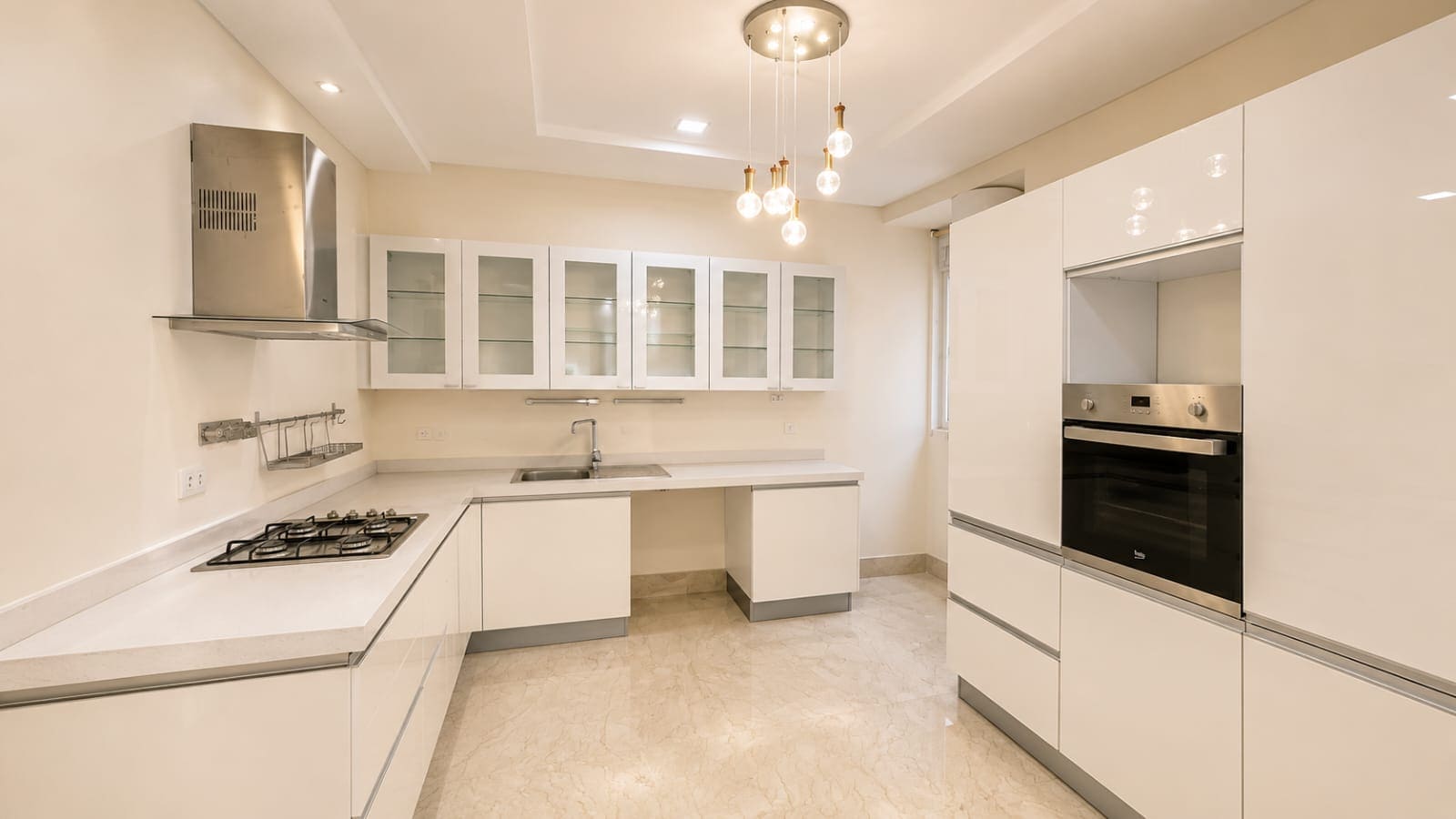 Lire la suite à propos de l’article Appartement haut standing de 117 m² à louer vide – Longue durée à Maârif, Casablanca