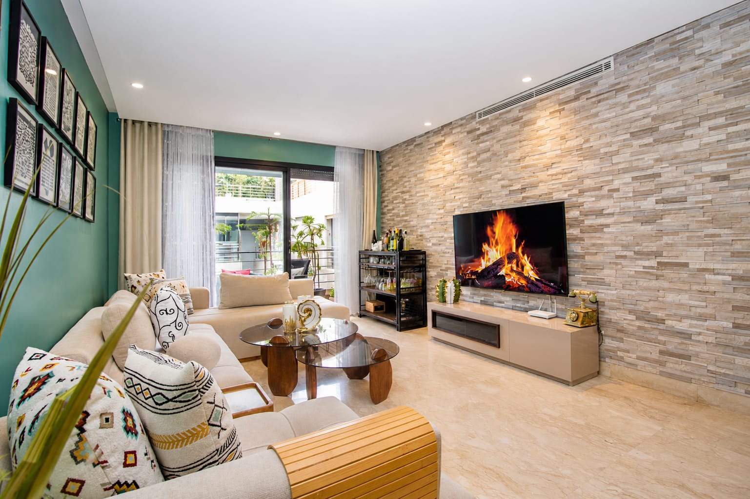 Read more about the article Location appartement meublé 3 chambres à Boulevard Ghandi Casablanca