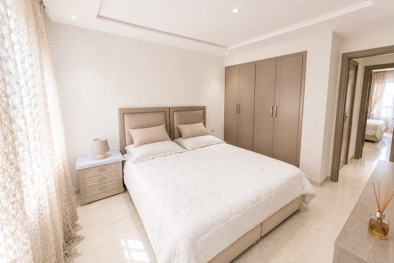Location appartement 2 chambres meublé de 90 m² – Les Hôpitaux, Casablanca