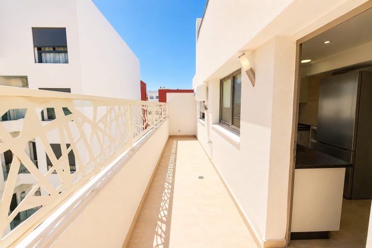 Location appartement 2 chambres meublé de 90 m² – Les Hôpitaux, Casablanca