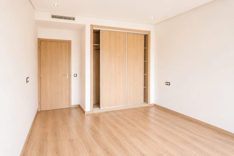 Location appartement 2 chambres vide haut standing de 85 m² à Oasis – Casablanca