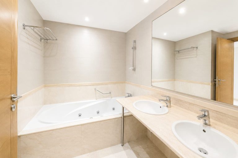 Charmant appartement 2 chambres à louer non meublé au Triangle d’Or, Casablanca