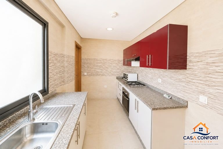 Location appartement 2 chambres vide de 80 m² avec terrasse à Ferme Bretonne – Casablanca