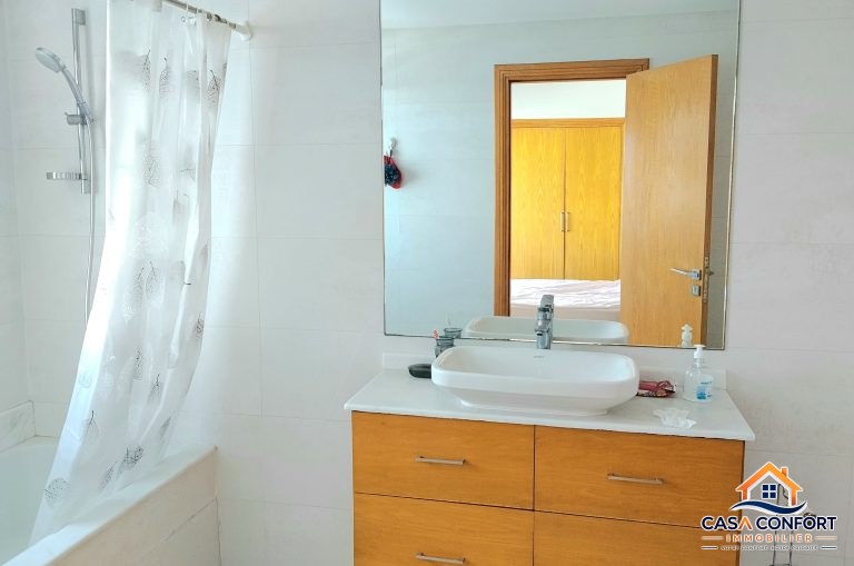 Location longue durée appartement 2 chambres meublé de 114 m² à Casablanca Finance City